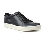 Gutt // Navy (US: 9.5)