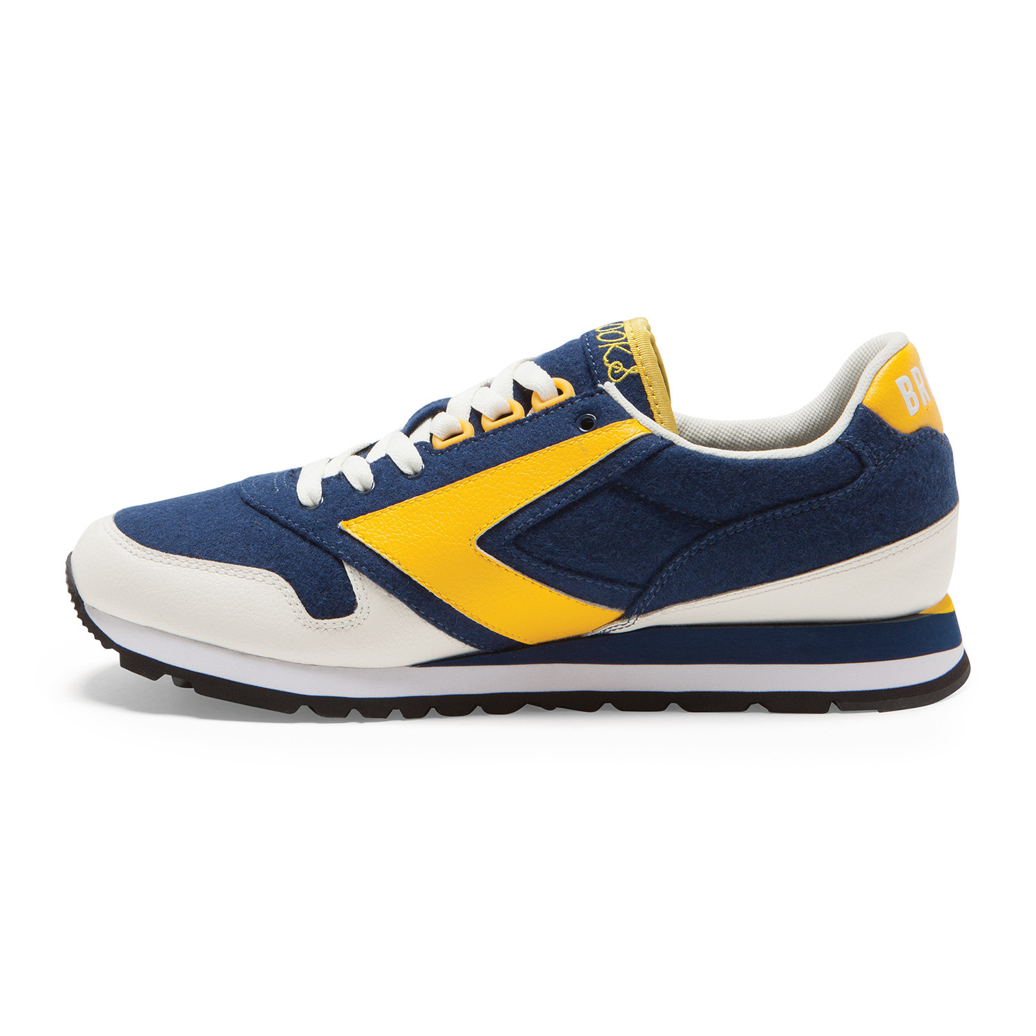 Chariot // Cream + Navy + Yellow (US: 7) - Brooks Heritage Shoes ...