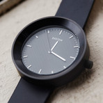 Stealth Black Quartz // S01