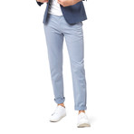 Casual Chino // Light Blue (31WX36L)