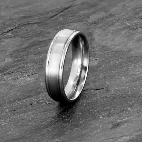 Titanium Brushed + Polished Grooved Ring (Size 7)