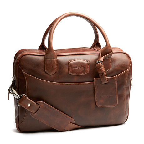 Executive Carrier // Light Brown