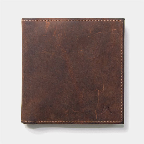 Aki Bifold Wallet // Crazy Horse Leather