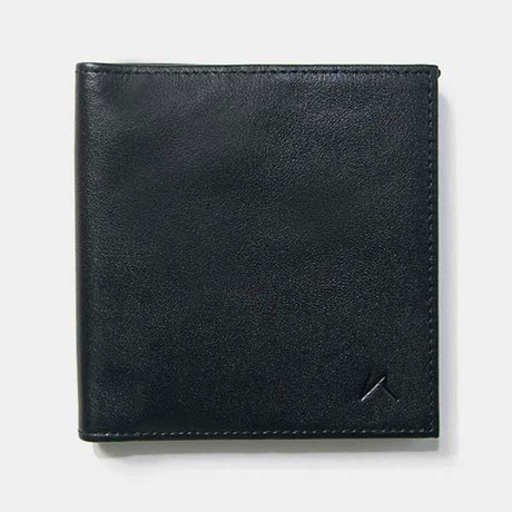 Aki Bifold Wallet // Black