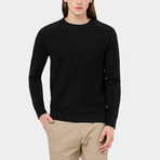 Classic Pullover // Black (L)