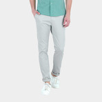 Chino // Light Grey (L)