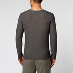 Round Neck Cashmere Sweater // Grey (Euro: 48)