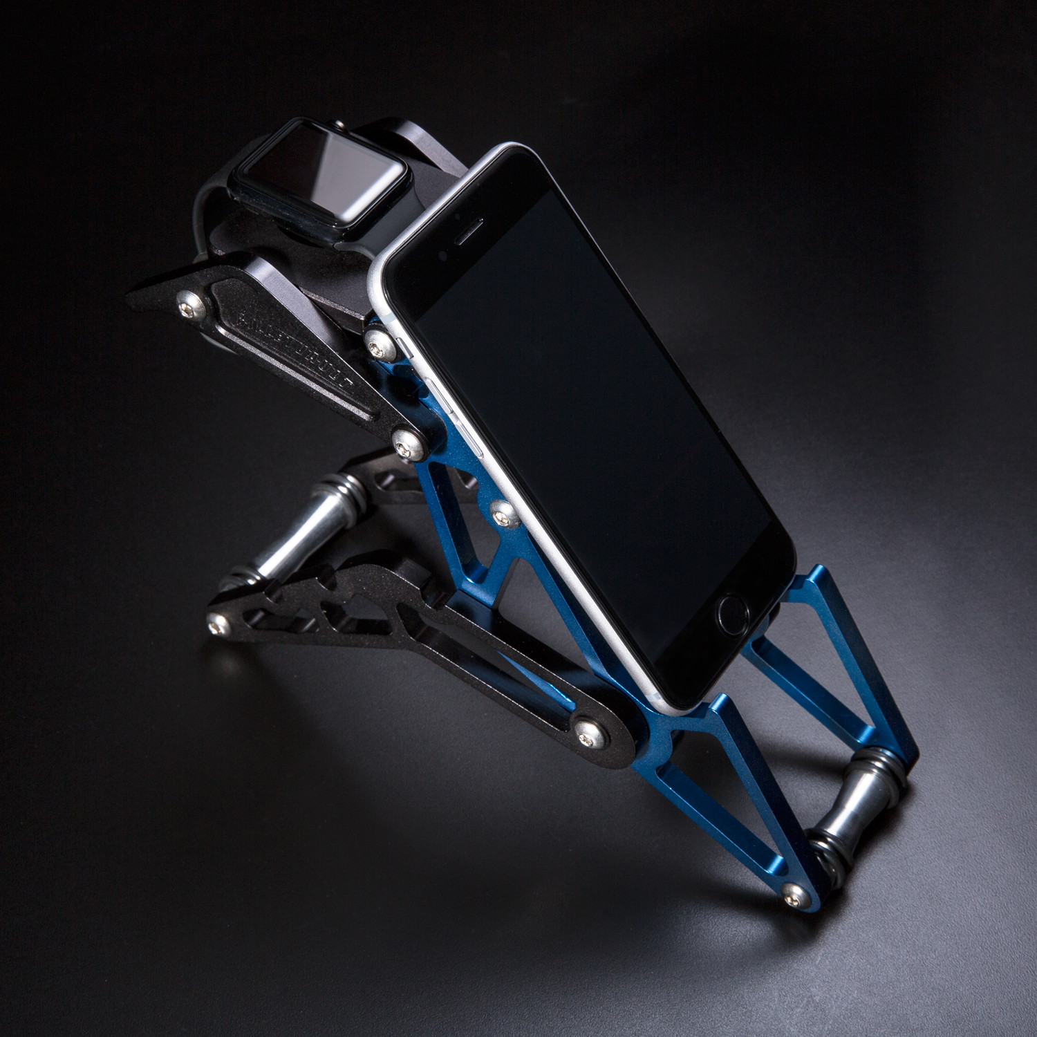 BILLET SMARTPHONE HOLDER　 #BLACK Amazon.com: Bugaboo Smartphone Holder - Compatible With Most