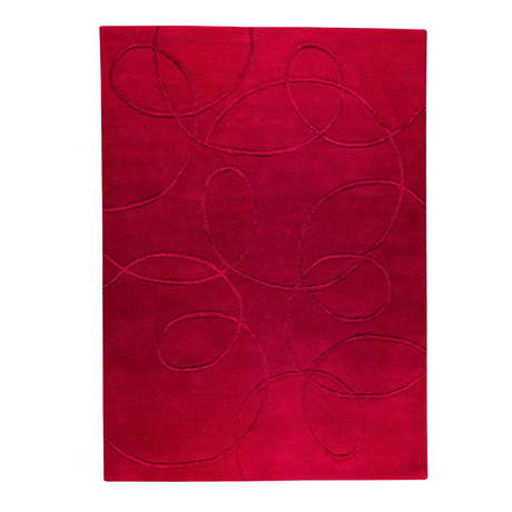 Madrid // Red (5'6"L x 7'10"H)