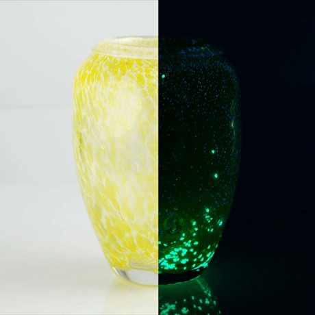 Glass Vase Sculpture // 215837