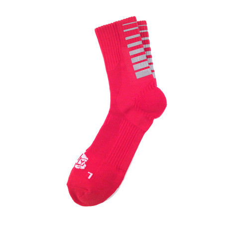 Reflective Gradient Quarter Ankle Sock // Red