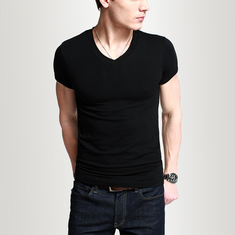 Solid V-Neck Tee // Black (2XL)