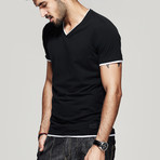 Casual V-Neck // Black (M)