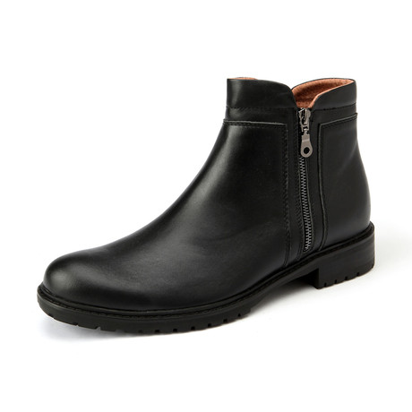 Chelsea Zip-Up Boot // Black (Euro: 38)