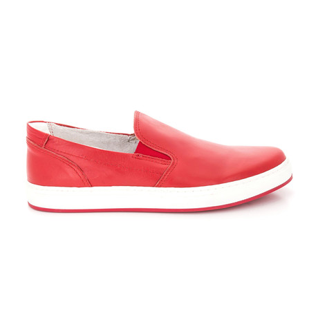 Casual Slip-On Shoe // Red (Euro: 40)