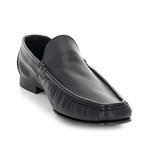 Classic Moccasin // Black (Euro: 43)