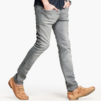 The Grove Jean // Grey (34WX43L)