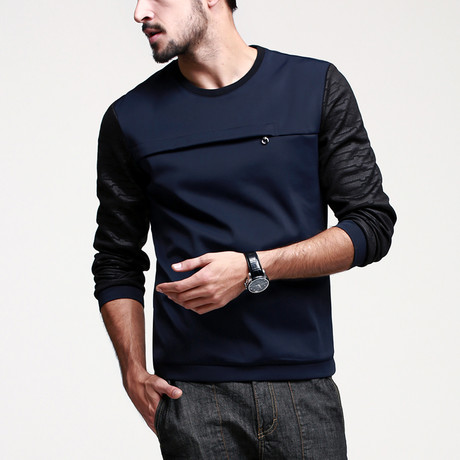 Sleek Sweater // Navy (S)