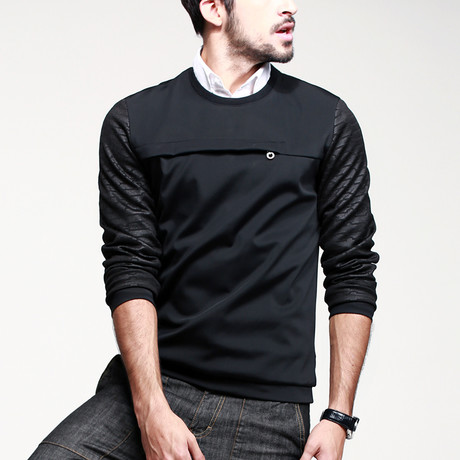 Sleek Sweater // Black (S)