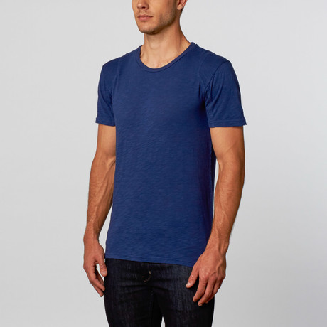 Rogue State // Ribbed Detail Tee // Navy (S)
