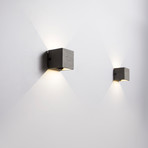 Wall Lamp // V