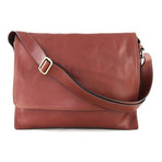 Everday Messenger Bag // Brown