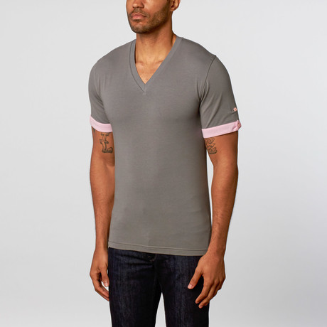 Maceoo // Short-Sleeve V-Neck // Intracite (2XL)