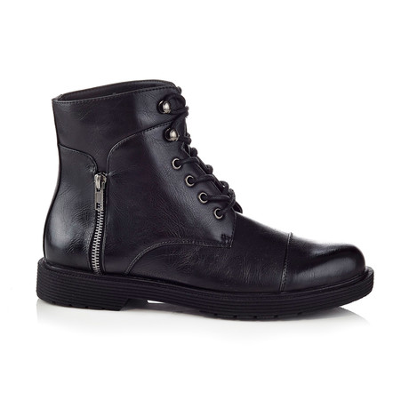 Mensh Short Boot // Black (US: 7.5)