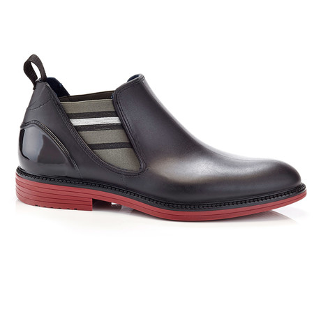 Wolf Rain Boot // Black + Burgundy (US: 7)