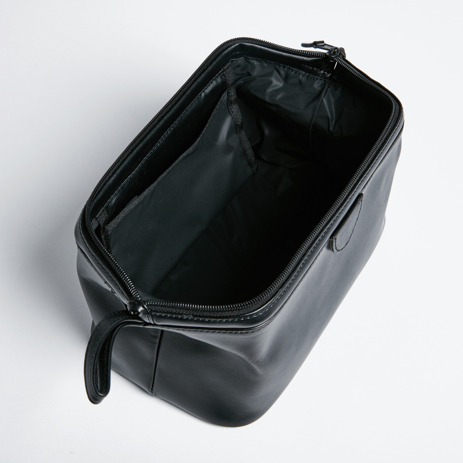 travel toiletry bag black