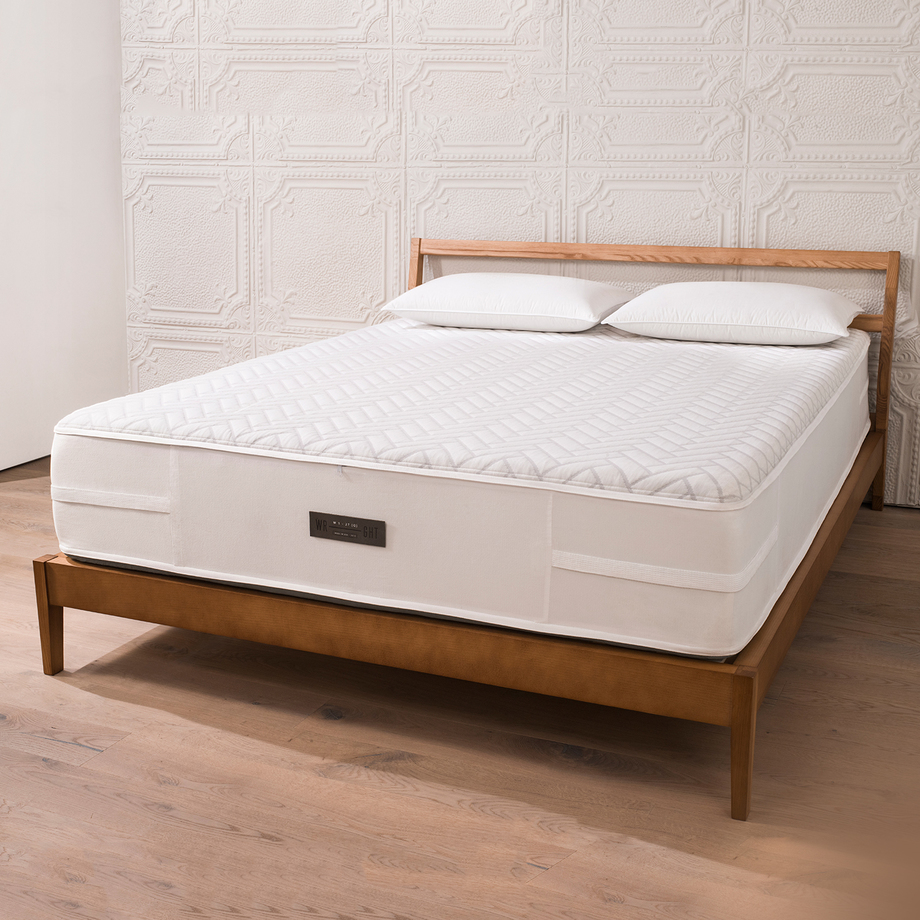 Wright Bedding Engineered for Better Sleep Touch of Modern