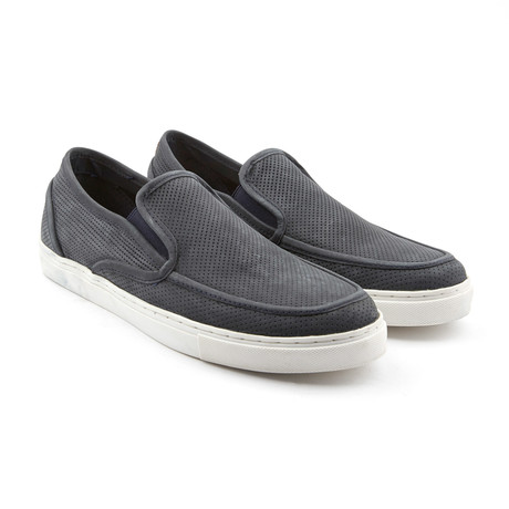 Aerox Slip-On // Navy (US: 8)