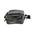 Reporter Shoulder Bag // Black