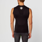 Comfort Compression Kinetic Cut Sleeve Top // Black (XL)
