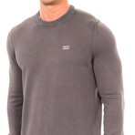 Classic Crewneck Sweater // Charcoal (L)