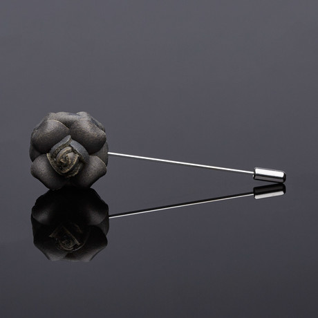 The Naeem Lapel Pin // Grey