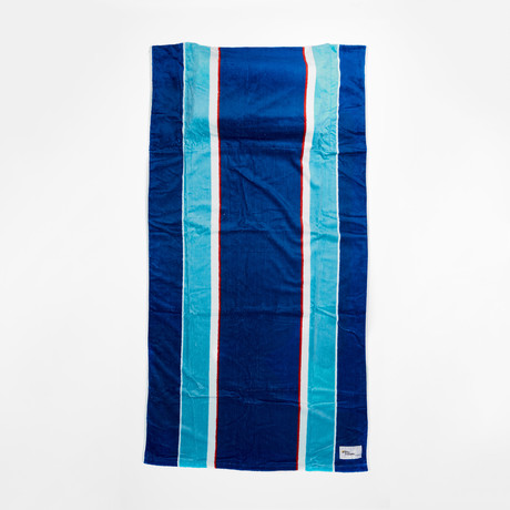 The Tillow // Blue Vertical Design