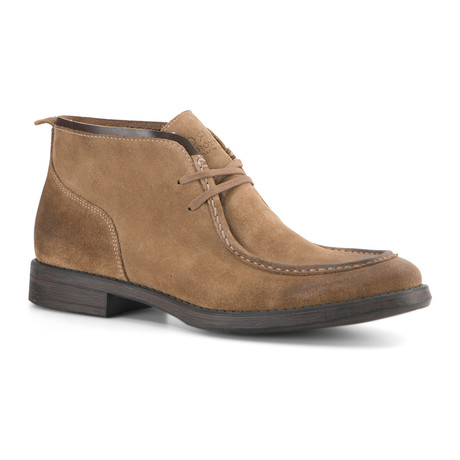 Howard Chukka // Earthstone (US: 7.5)