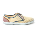 Maians // Sisto Rejilla // Beige (Euro: 41)