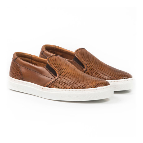 Benny Perforated Slip-On Sneaker // Buff (Euro: 39)