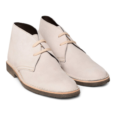 Chukka Boot // White (Euro: 40)