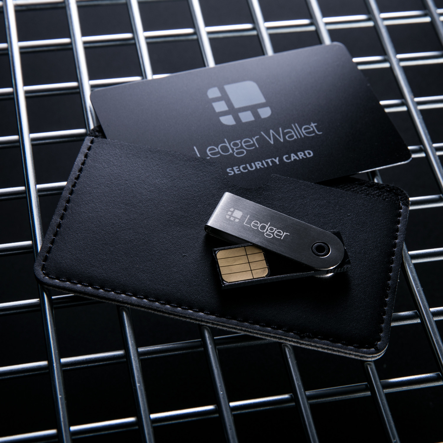 Ledger Nano - Ledger Wallet - Touch of Modern
