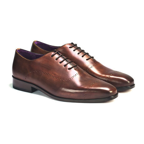 Walter Oxford // Brown (US: 7)