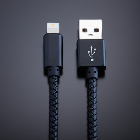 Woven USB Cable // Black