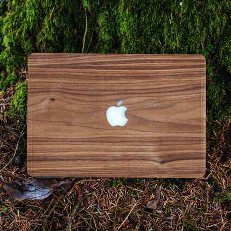 Wooden MacBook Cover // Walnut Wood (Macbook Pro Retina 13")