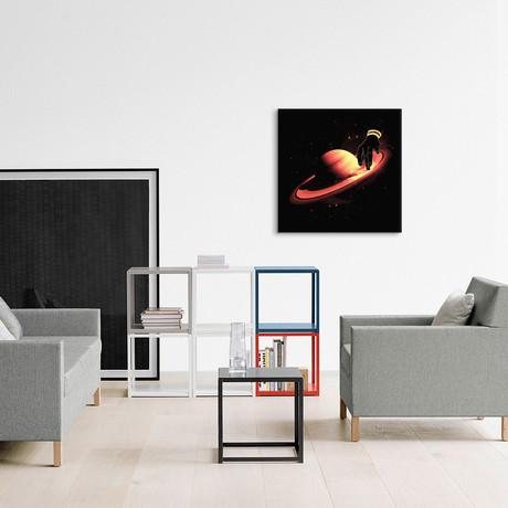 Saturntable (18"W x 18"H x 0.75"D)