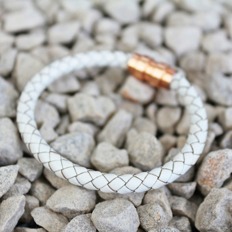 LB Twist Bracelet // White (Small)