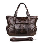 Pollick Distressed Tote // Chocolate