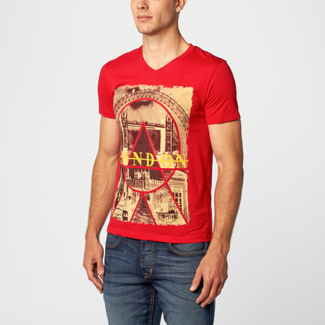 London V-Neck T-Shirt // Red (S)