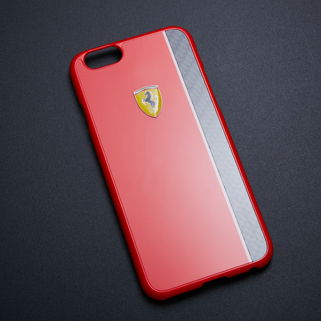 Scuderia Ferrari Hard Case // Red + Carbon Fiber Racing Stripe (iPhone 6/6S)